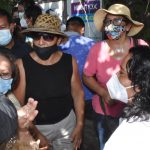 Atiende Abelina López protesta de vecinos
