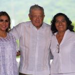 Ayudaremos a Abelina para realizar un buen gobierno, afirma López Obrador
