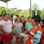 Recorre Abelina López Rodríguez comunidades de la zona rural