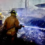 Gobierno de Abelina López Rodríguez sofoca incendio en el Mercado Central