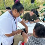 Lleva Abelina López Rodríguez brigada de salud a la colonia Nueva Revolución