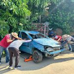 Retira Vía Pública vehículos chatarra en la colonia Clemencia Figueroa