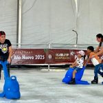 Celebran turistas instalación de pista de hielo por parte del Gobierno Municipal.