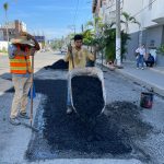 Interviene Gobierno de Abelina López Rodríguez calle Paseo de la Cañada.