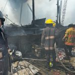 Sofocan Bomberos de Acapulco incendio en colonia La Navidad.