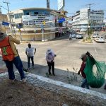 Realiza Gobierno de Abelina López Rodríguez limpieza y reforestación de áreas verdes en Vía Rápida.