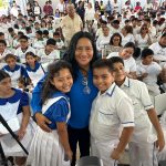Impulsa Abelina López Rodríguez la lectura con el programa “Leer para Transformar” en la FILA 2025.
