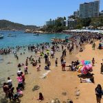 Felicita COPRISEG a Abelina López Rodríguez por playas limpias