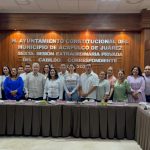 Designa Gobierno de Acapulco a Anituy Rebolledo como cronista de la ciudad