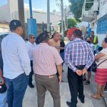 Atiende director de CAPAMA a vecinos de la Silvestre Castro