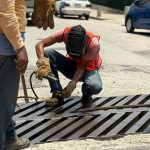 Gobierno de Acapulco da mantenimiento preventivo a rejillas pluviales