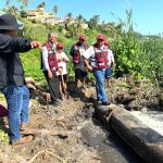 Repara CAPAMA tubería en playa de Pie de la Cuesta