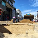 Repara Gobierno de Acapulco socavón en la calle Andrés de Urdaneta