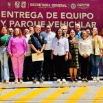 Entrega Abelina López equipo y unidades al Heroico Cuerpo de Bomberos en su día