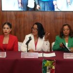 Preside Abelina López Sesión Solemne del 215 Aniversario de la Independencia