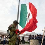 Conmemora Abelina López Rodríguez el 215 Aniversario de la Independencia con desfile cívico-militar
