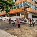 Rehabilita Maquinaria Pesada tramo afectado por hundimiento en calle Cristóbal Colón