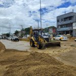 Retira Gobierno de Acapulco cerca de 200 toneladas de arrastre en Alejo Peralta