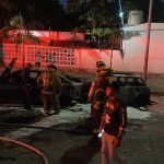 Atiende Gobierno de Acapulco accidente vehicular con incendio en la Costera