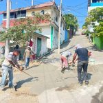 Interviene Maquinaria Pesada calles de Jardín Mangos, María de la O y Centro