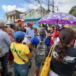 Atiende director de Capama a vecinos de La Laja y calle Victoria