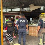Sofocan Bomberos de Acapulco incendio en taquería de la colonia Postal
