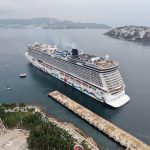 Arriba el Norwegian Encore a Acapulco y fortalece la conectividad marítima del puerto