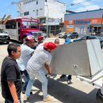 Retira Vía Pública más de 100 objetos que obstruían banquetas en Balcones al Mar y Ejido
