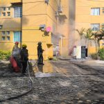 Sofocan Bomberos de Acapulco incendio en condominio de la colonia Progreso