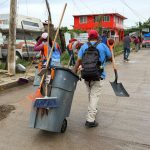 Lleva Gobierno de Acapulco brigada integral de limpieza al poblado de Tres Palos