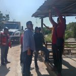 Libera Vía Pública canal de San Agustín y retira estructuras comerciales